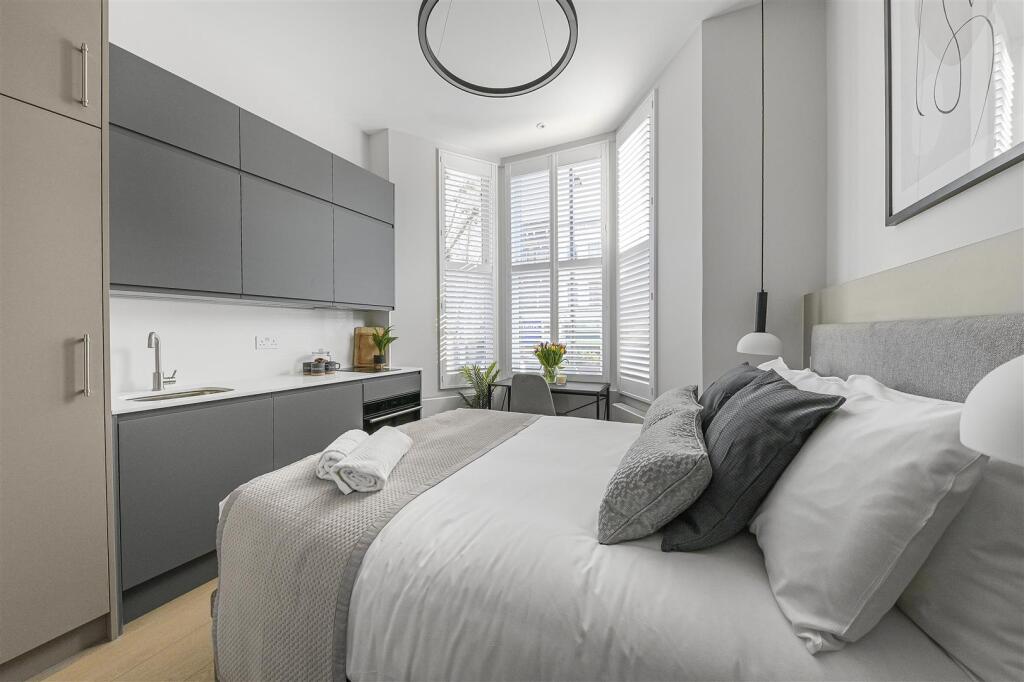 Studio flat for rent