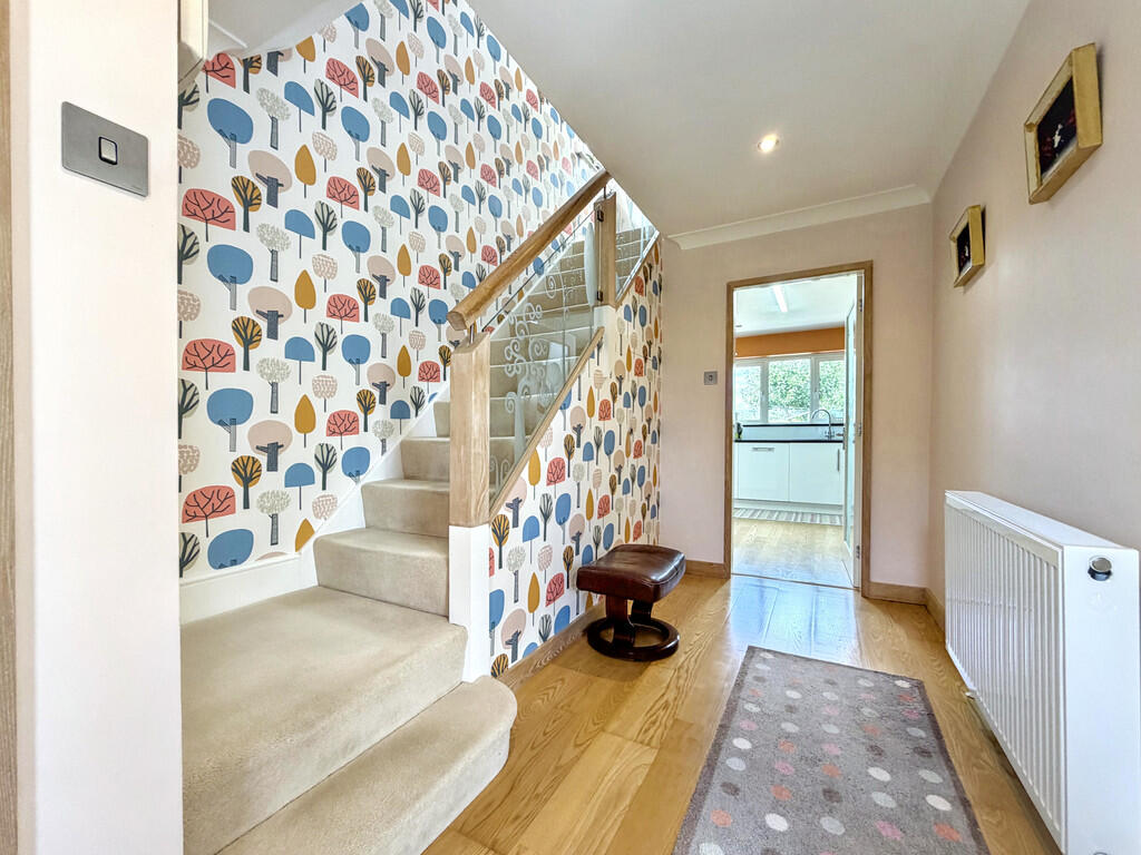 House in Lincoln - View 5
