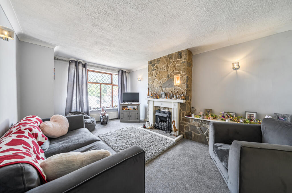 House in Guildford - View 4