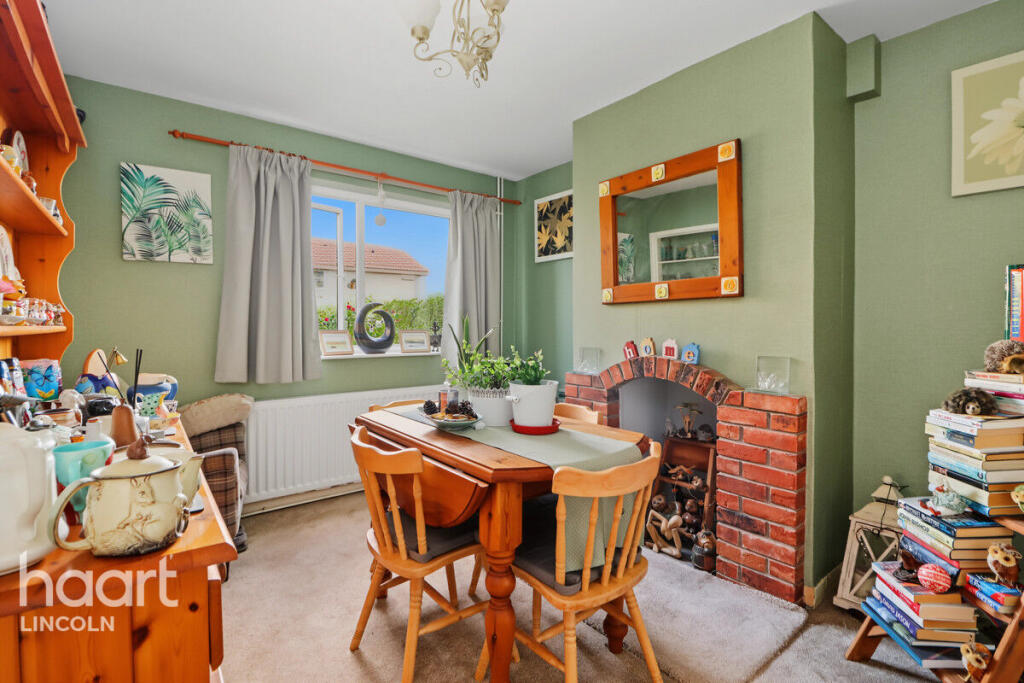 Churchill Avenue, Market Rasen photo 4