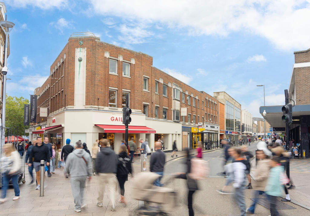 Main image of property: 75-75 High Street & 1-5 New London Road, Chelmsford, Essex, CM1