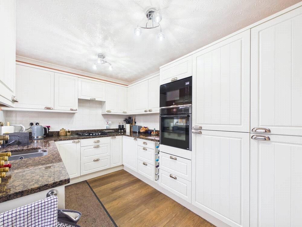 Twarnley Rise, Worcester, Worcestershire, WR4 photo 3