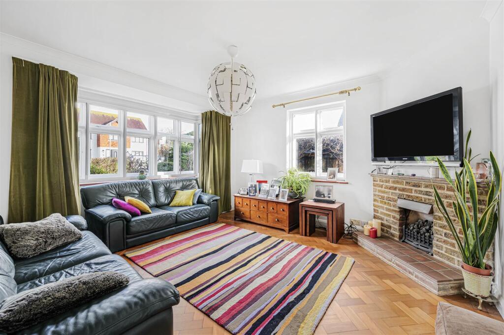 House in Brighton - View 4