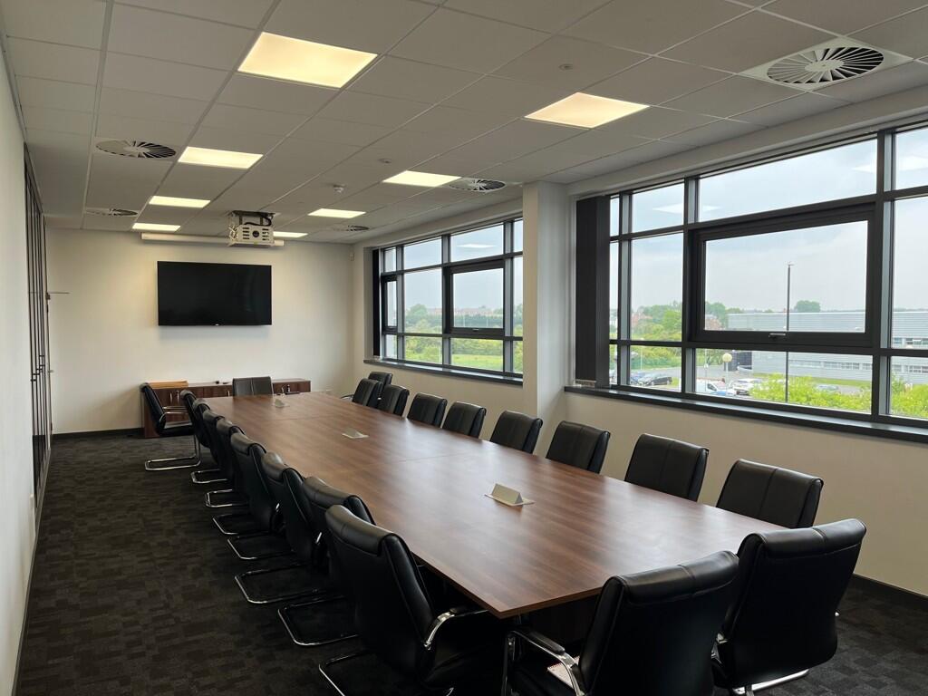 Photo 13