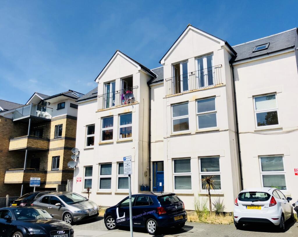 Main image of property: Woodstock Road, Croydon, CR0