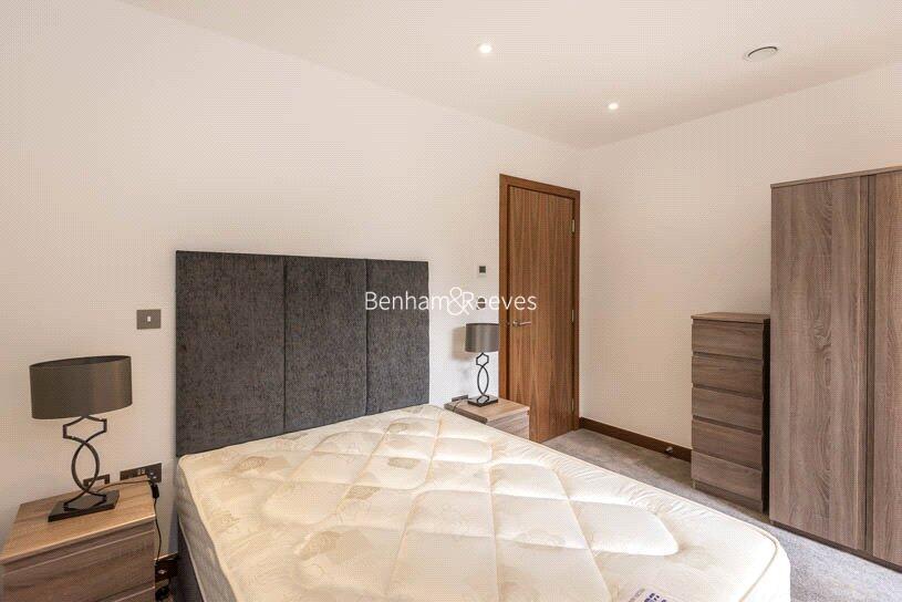 Apartment in London - More