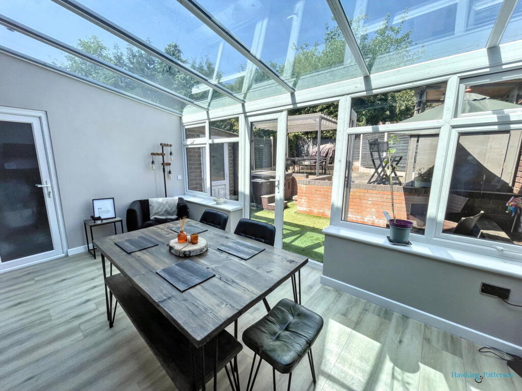 House in Birmingham, West Midlands - More