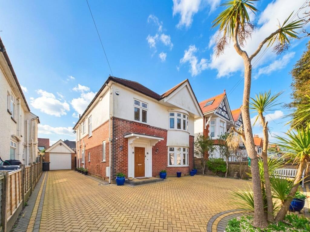 Main image of property: Grand Avenue, Southbourne, Bournemouth, Dorset, BH6