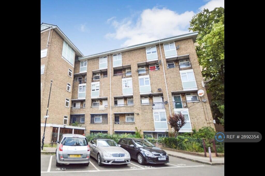 2 bedroom maisonette for rent
