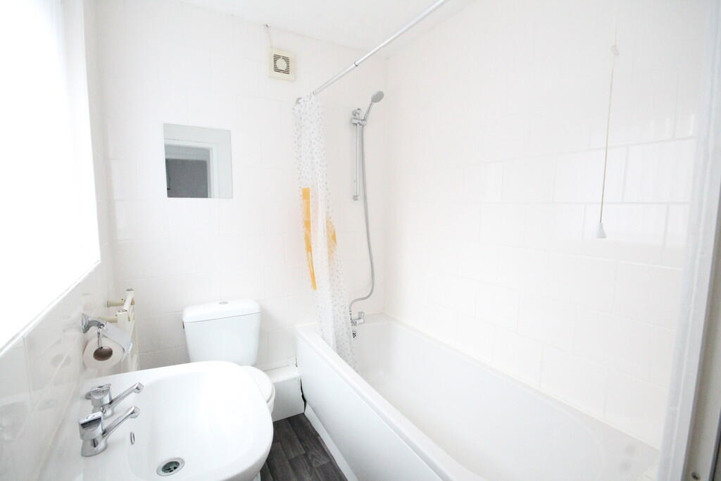 House in Crewe - View 5