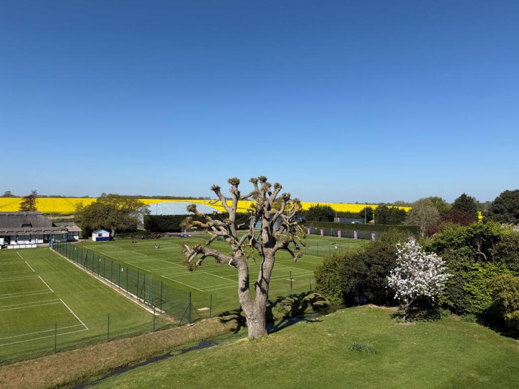 Holland Road, Frinton-on-sea photo 3