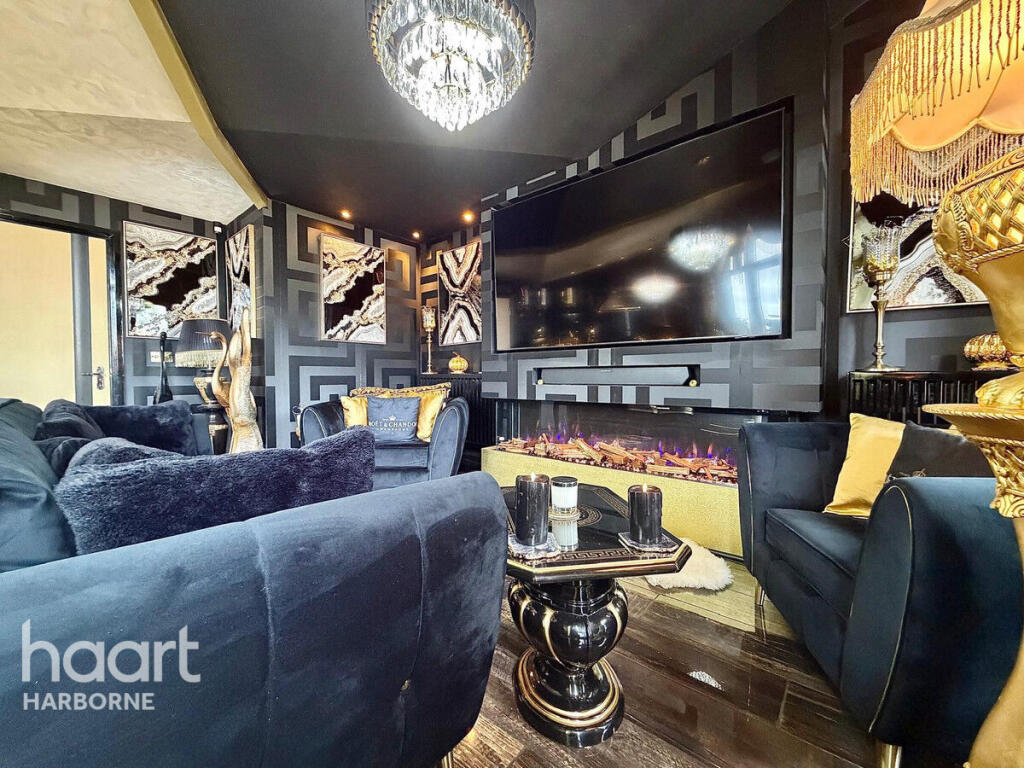 Luxury Apartment, Park Central