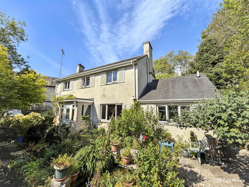 Main image of property: Tremorvah Crescent, Truro