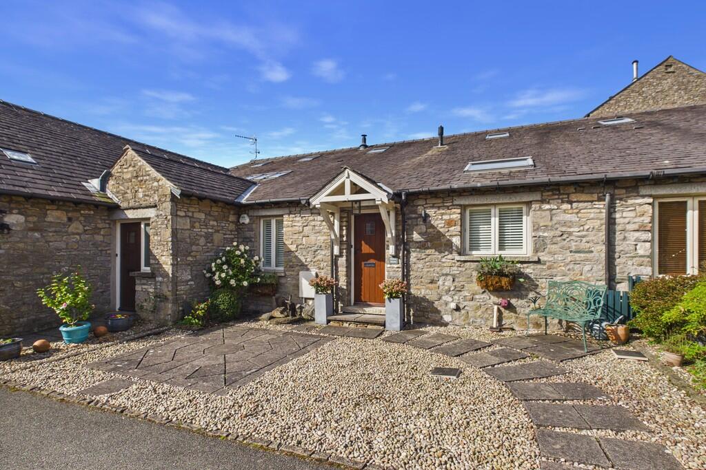 Main image of property: 4 Low Chambers, Brigsteer, LA8 8DP