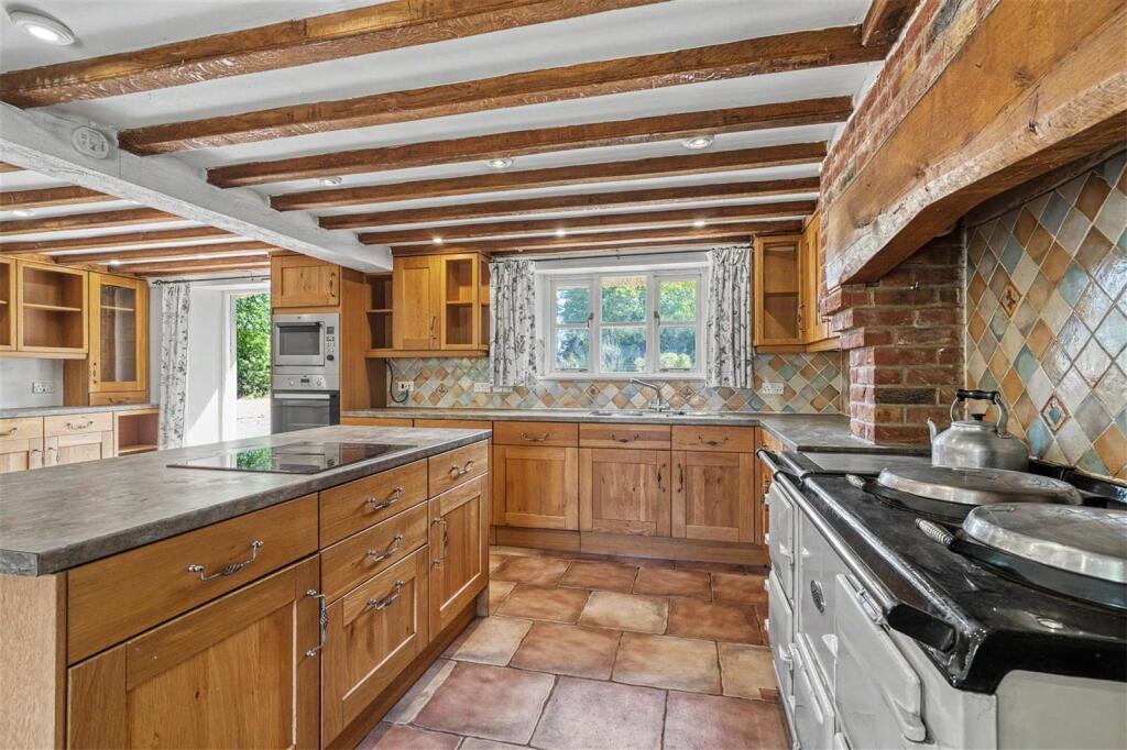 House in Dorchester - View 5
