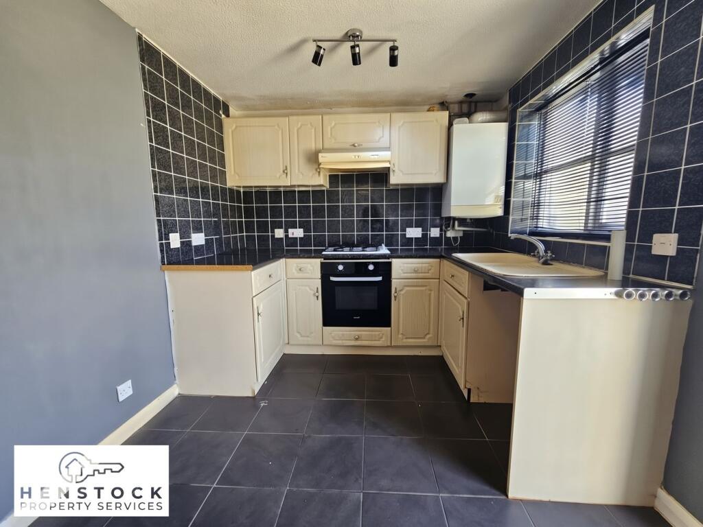 House in Rochdale, Greater Manchester - More