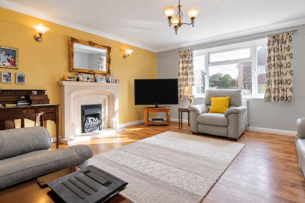 House in Redhill - View 5