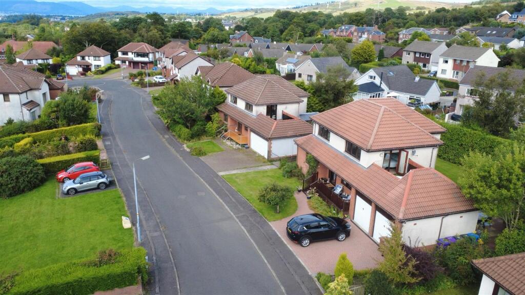 Main image of property: Paddockdyke, Skelmorlie