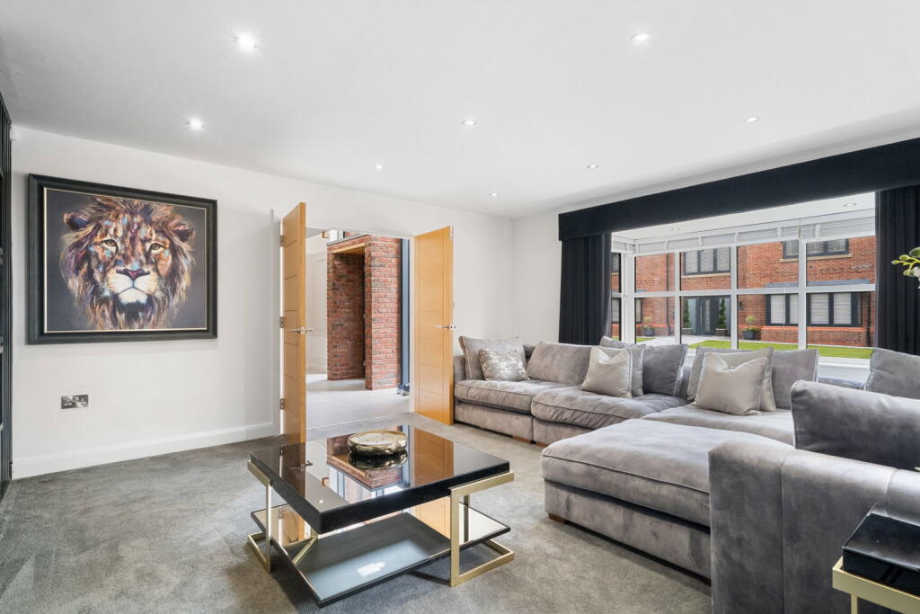 House in South Ribble, Hutton - View 3