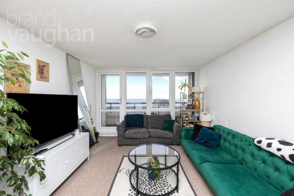 Apartment in Brighton, Queen's Park - View 3