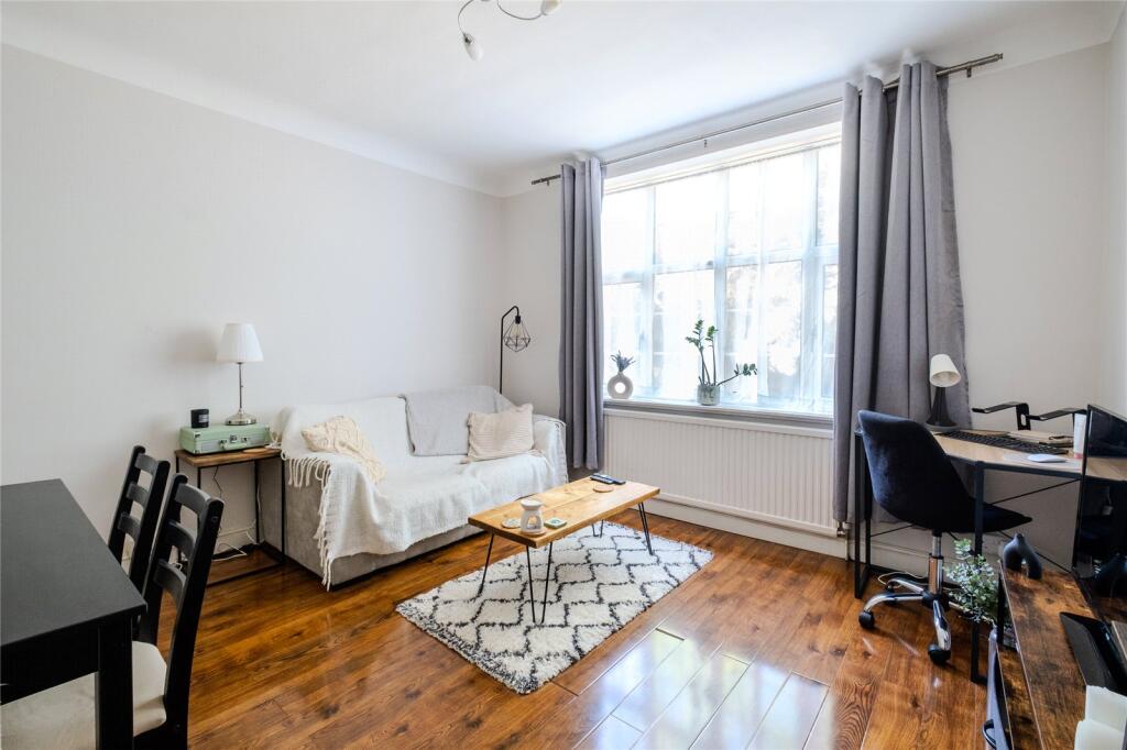 Main image of property: Streatham Close, Leigham Court Road, London, SW16