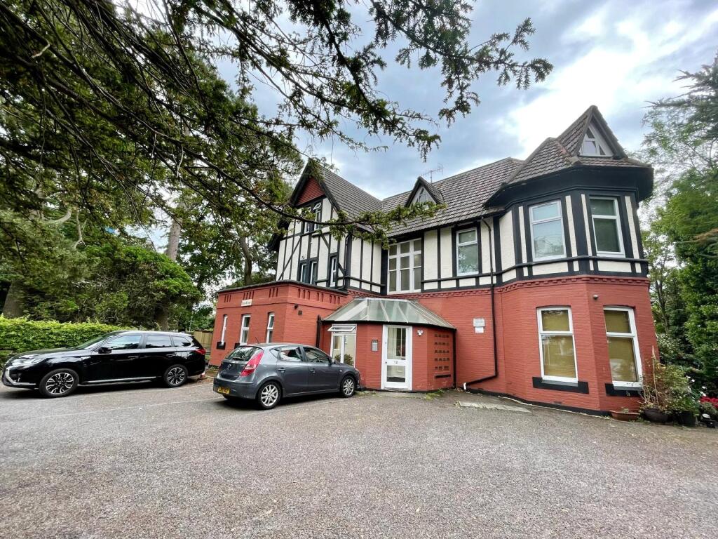 Main image of property: Eaton Court, 12 Madeira Road, Bournemouth, Dorset, BH1