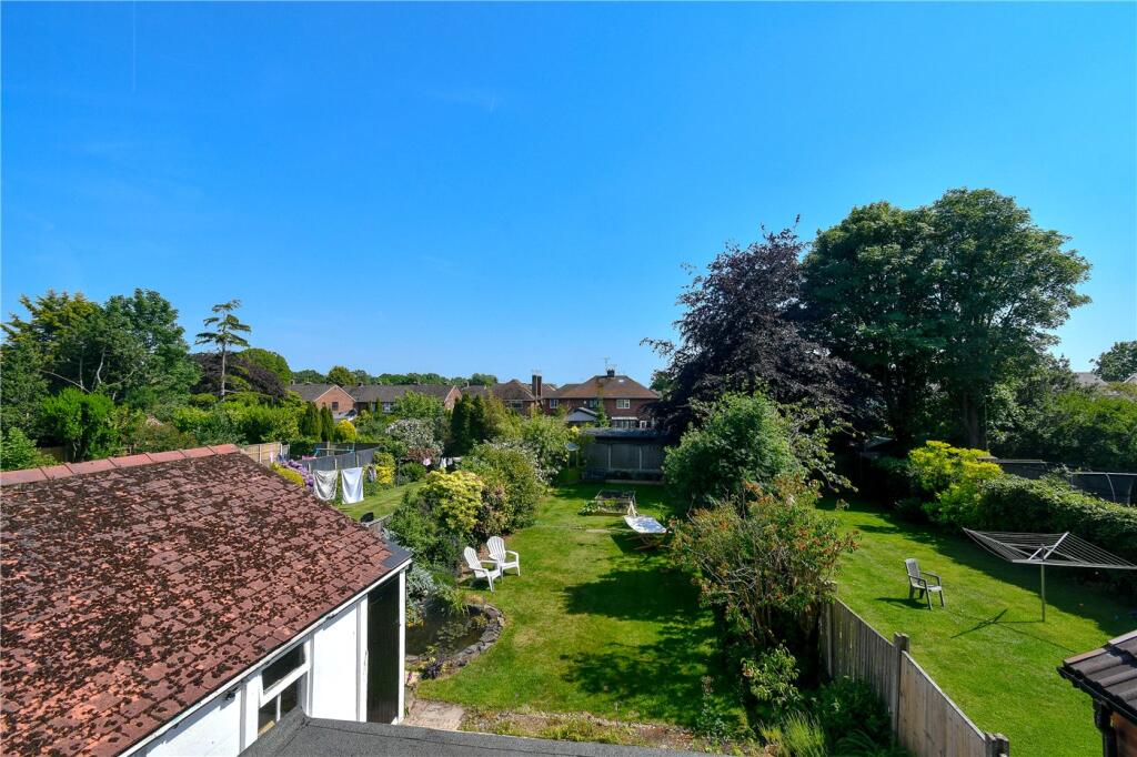 Manor Road, Eastham, Wirral photo 3