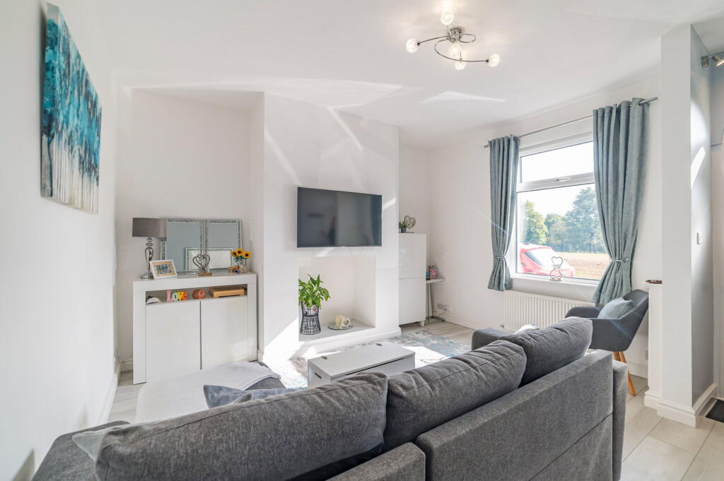 House in Oldham - More