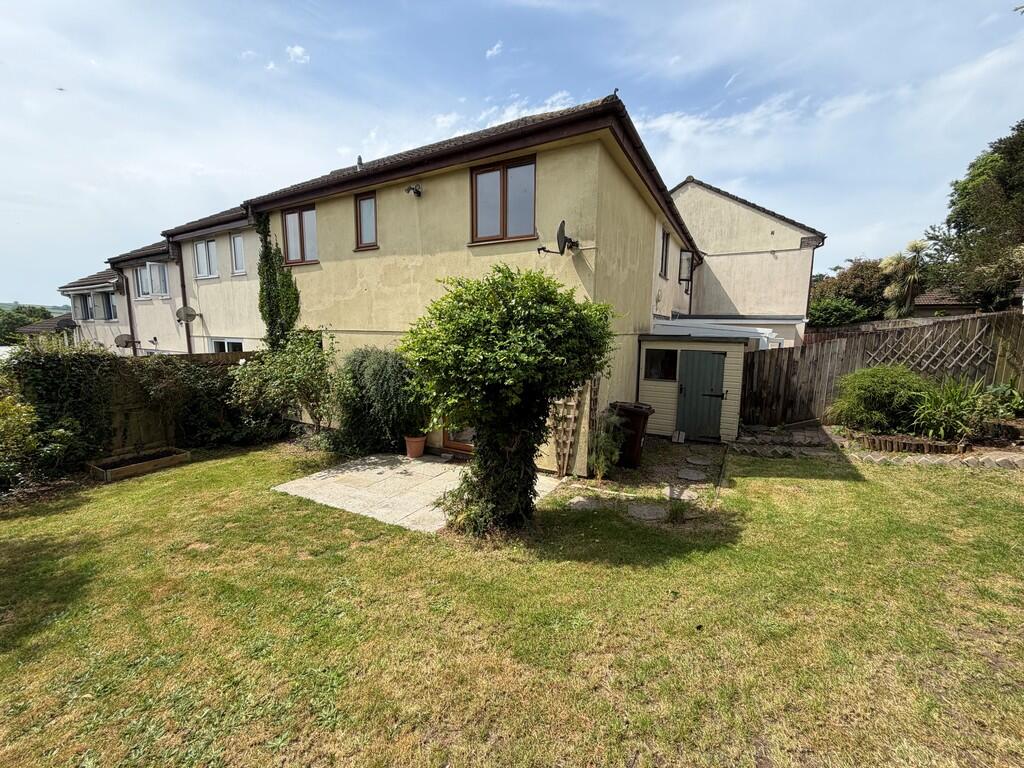 Main image of property: Hazeldene Close, Ivybridge