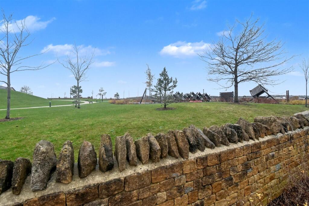 Park View, Corby - View 3
