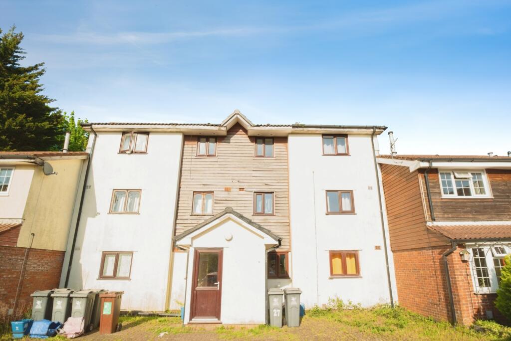 Main image of property: Moorby Court, Craiglee Drive, Cardiff Bay, CF10