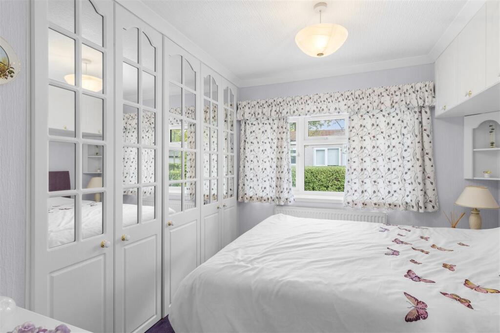 House in Brighton - View 4