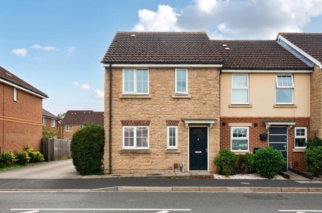 Main image of property: Woodfield Avenue, Lincoln, Lincolnshire, LN6