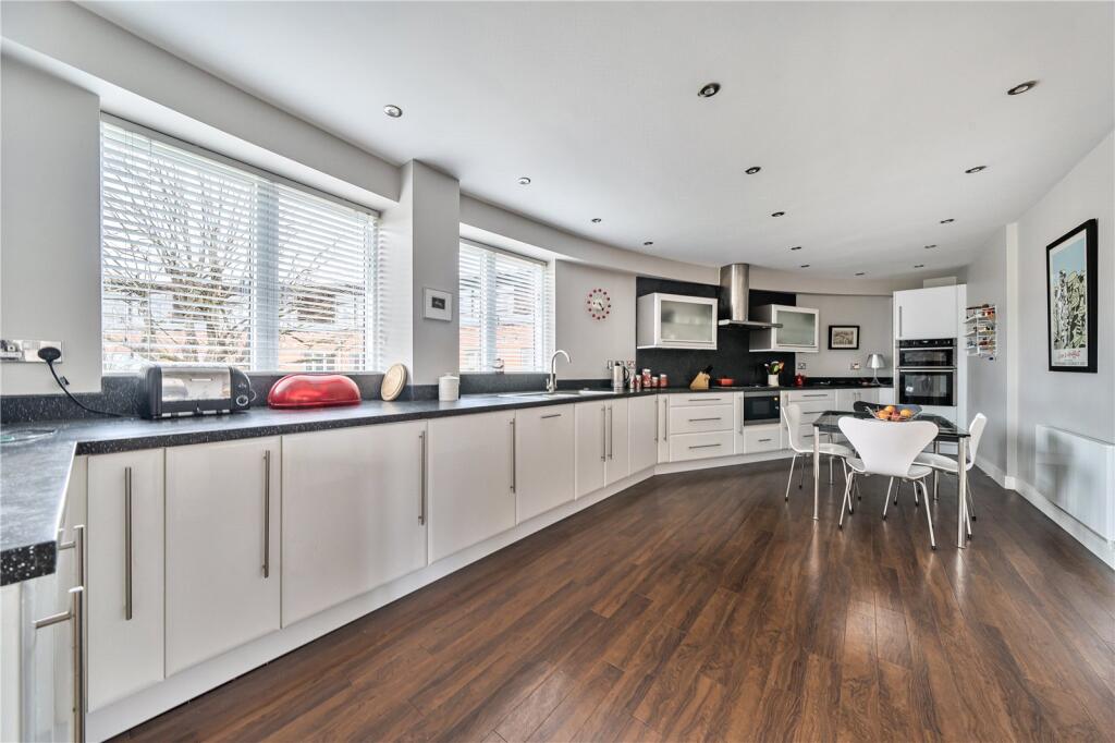 Apartment in Bristol, Alderman's Park, Redland - View 5
