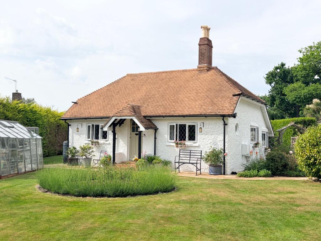 Main image of property: Long Lane, Holbury, Southampton, Hampshire, SO45