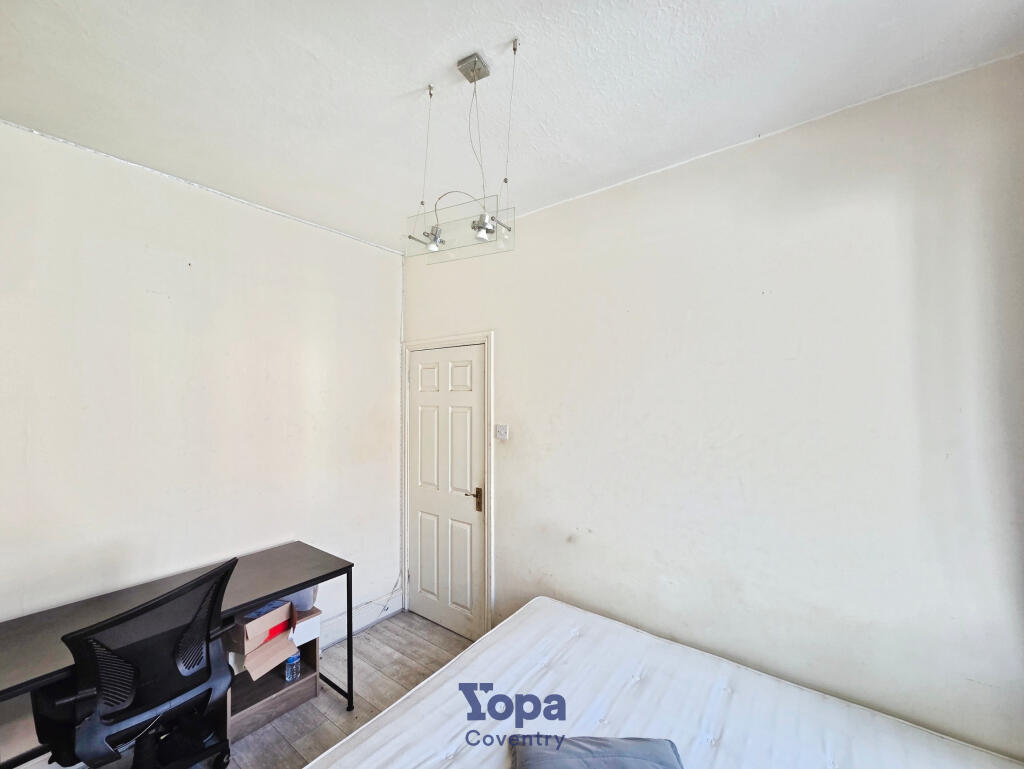 House in Coventry, Ball Hill - View 2