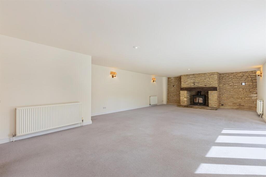 Ball Lane, Tackley photo 4