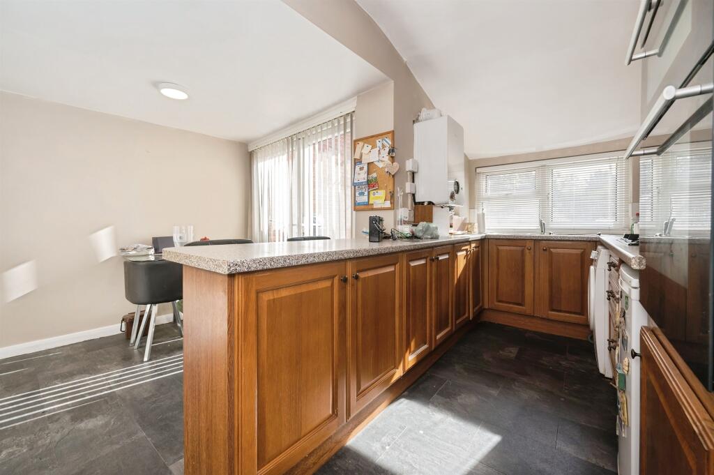 House in Southampton, Wimpson - View 4