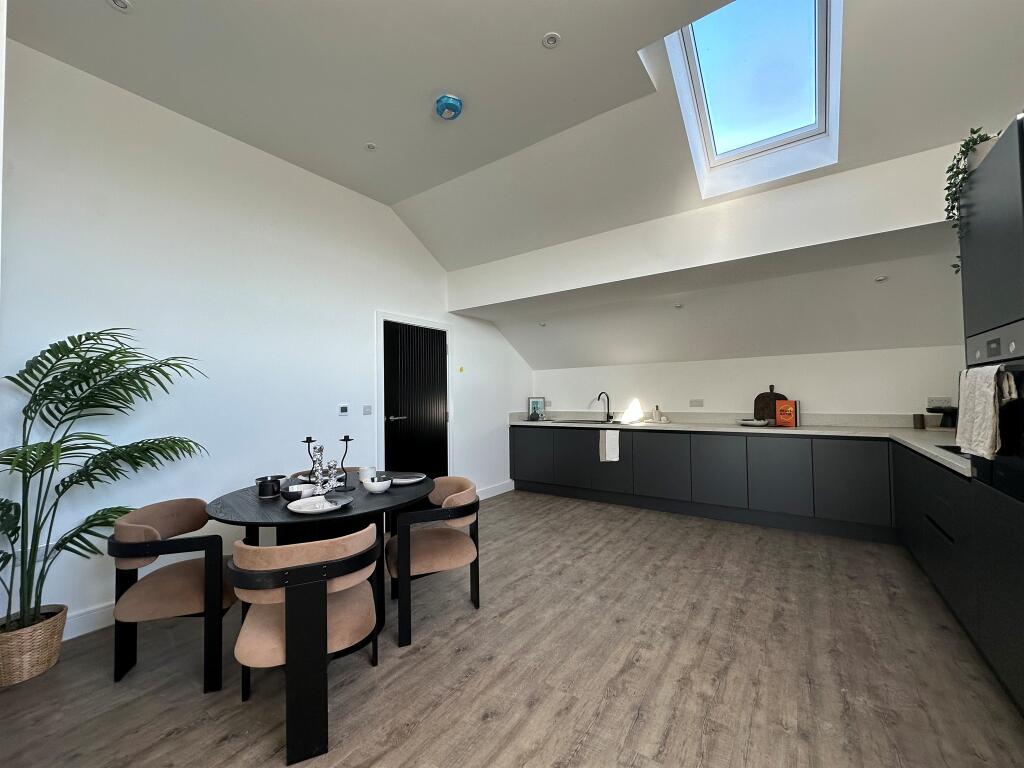 1-bed apartment on The Boiler House, Factory Lane West, Halstead, £200,000
