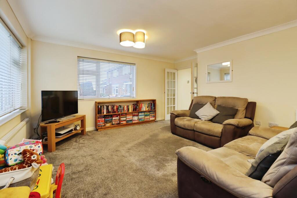 Pinewood Close, Shrewsbury, SY1 – pohled 2