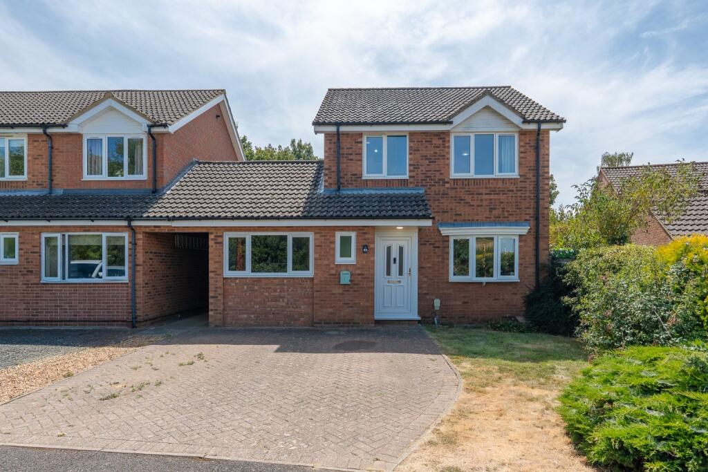 Main image of property: School Lane, Alconbury, Huntingdon, Cambridgeshire, PE28 4EQ