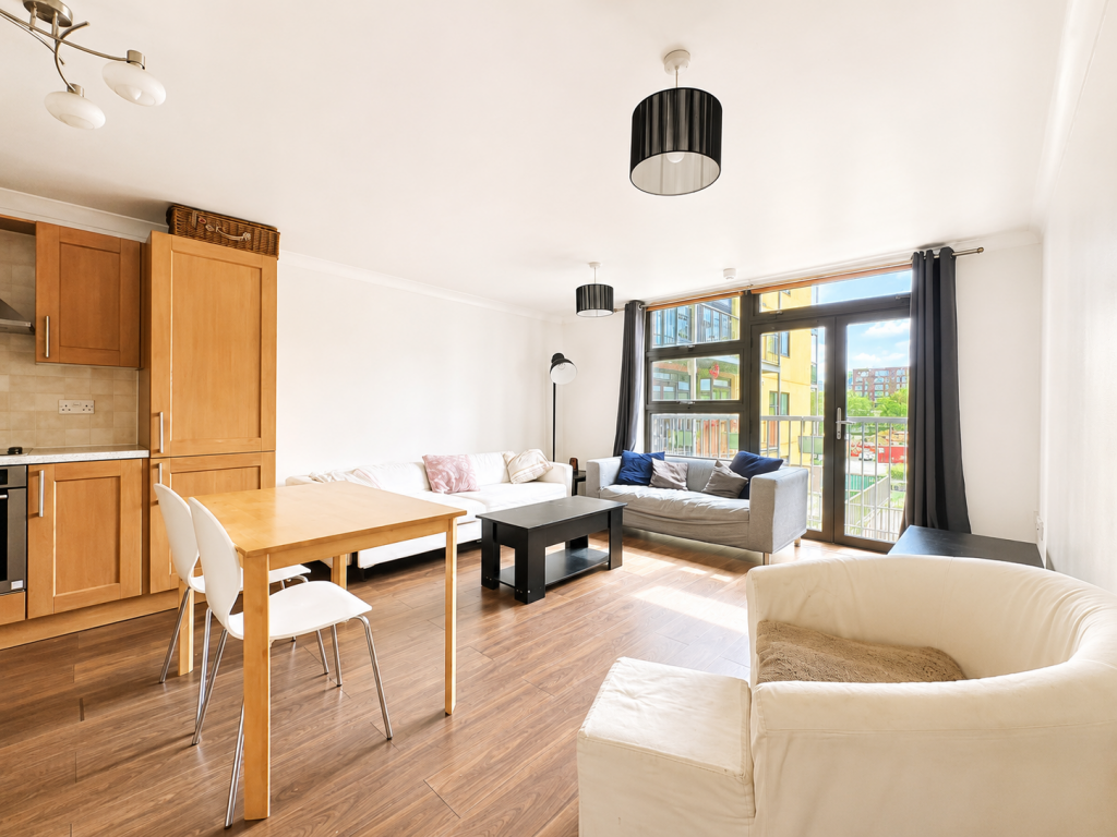 2 bedroom flat for rent