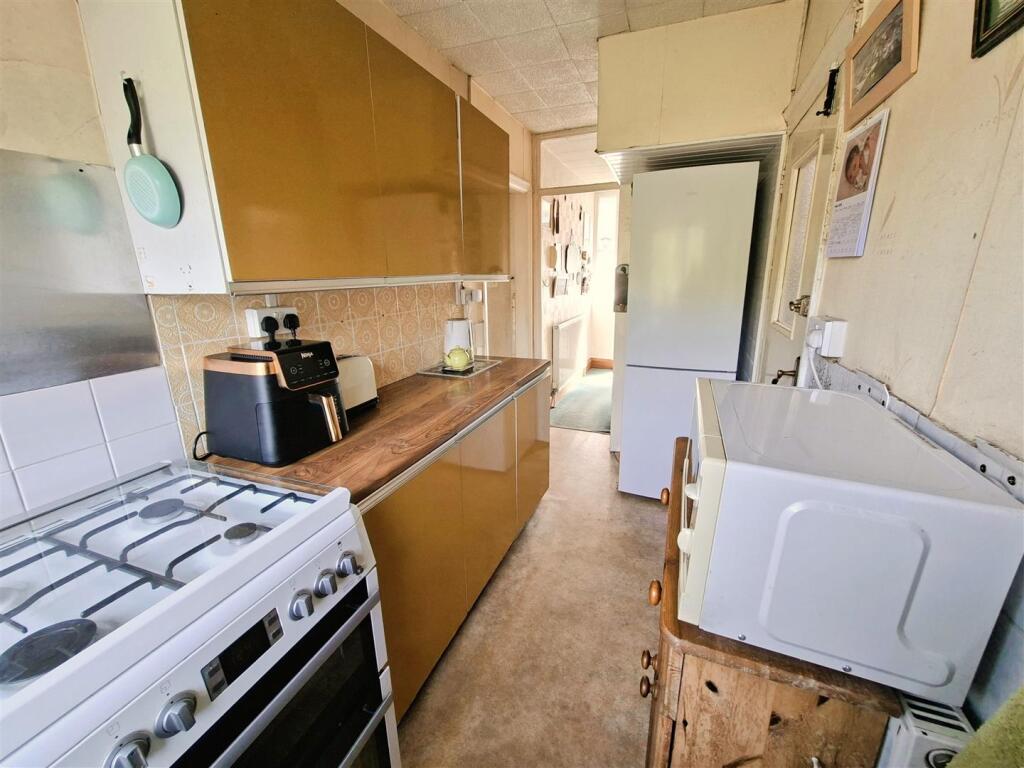 House in Birmingham, Lyndon Green - View 5