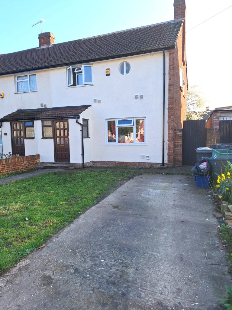 Main image of property: North Hyde Lane, Middlesex, UB2