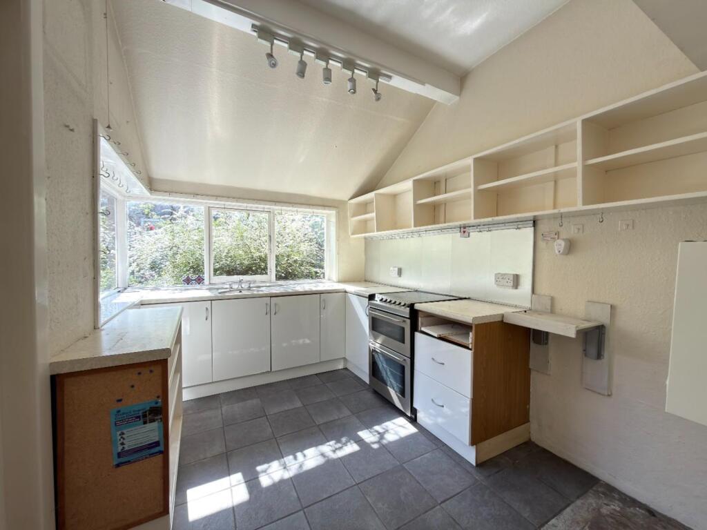 House in Manchester, Chorlton-cum-Hardy - View 5