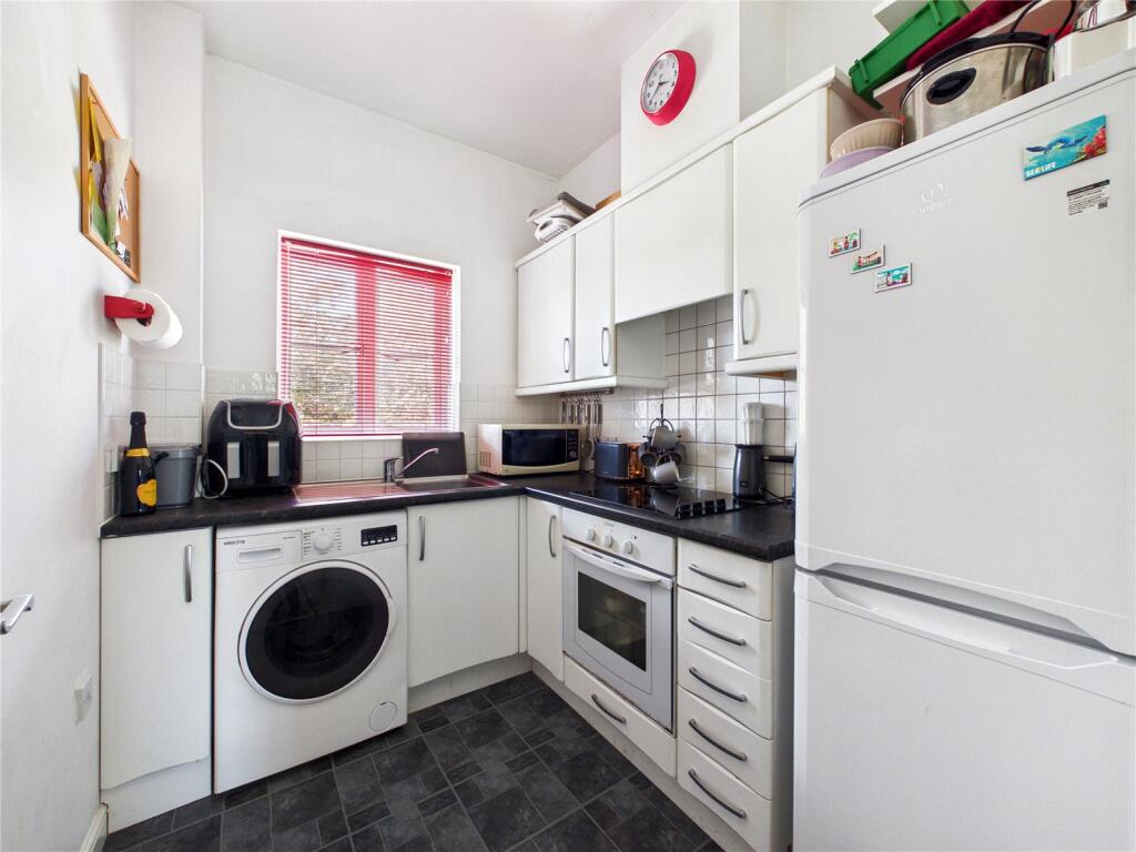 Apartment in Ipswich, Ravenswood - View 4