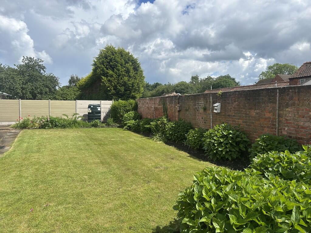 High Street, Harby – pohled 2