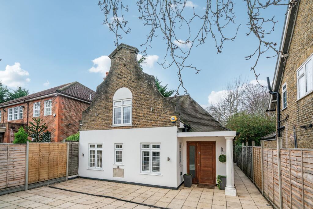 Main image of property: Kingston Vale, London, SW15