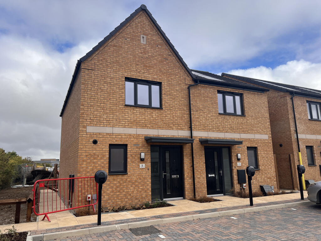 2-bed semi-detached on Ayrton Way, Haverhill, Suffolk, £113,000