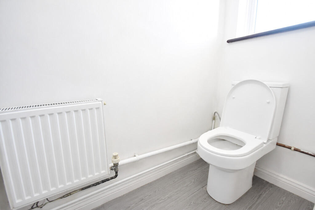 House in Coventry, West Midlands - View 6